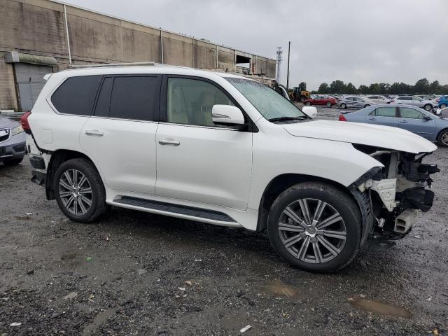 2017 LEXUS LX 570 JTJHY7AX4H4243747
