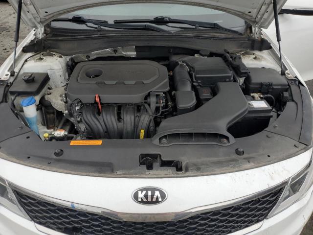 VIN 5XXGT4L37GG121393 2016 KIA Optima, LX no.11