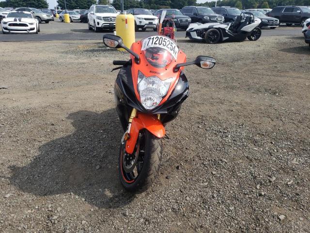 SUZUKI GSX-R750 2022 orange  gas JS1GR7MA4N7101440 photo #3