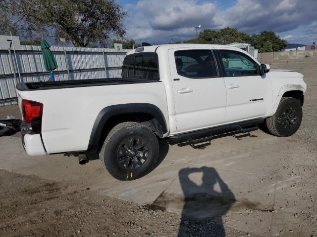 VIN 3TYCZ5AN1MT022672 2021 Toyota Tacoma, Double Cab no.3