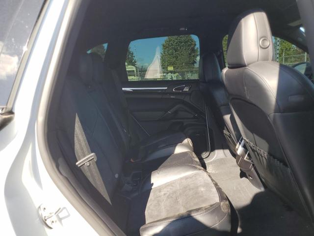 2017 PORSCHE CAYENNE - WP1AA2A24HKA88286