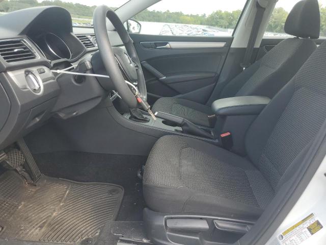 2017 VOLKSWAGEN PASSAT S - 1VWAT7A30HC025243