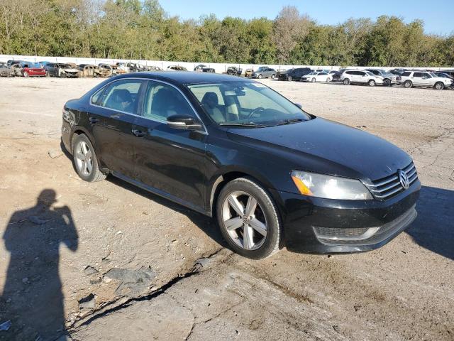 VIN 1VWBH7A35DC064037 2013 Volkswagen Passat, SE no.4