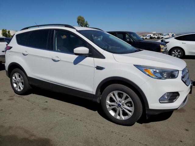 2018 FORD ESCAPE SE - 1FMCU9GD1JUB26209