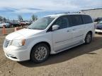 CHRYSLER TOWN & COU photo