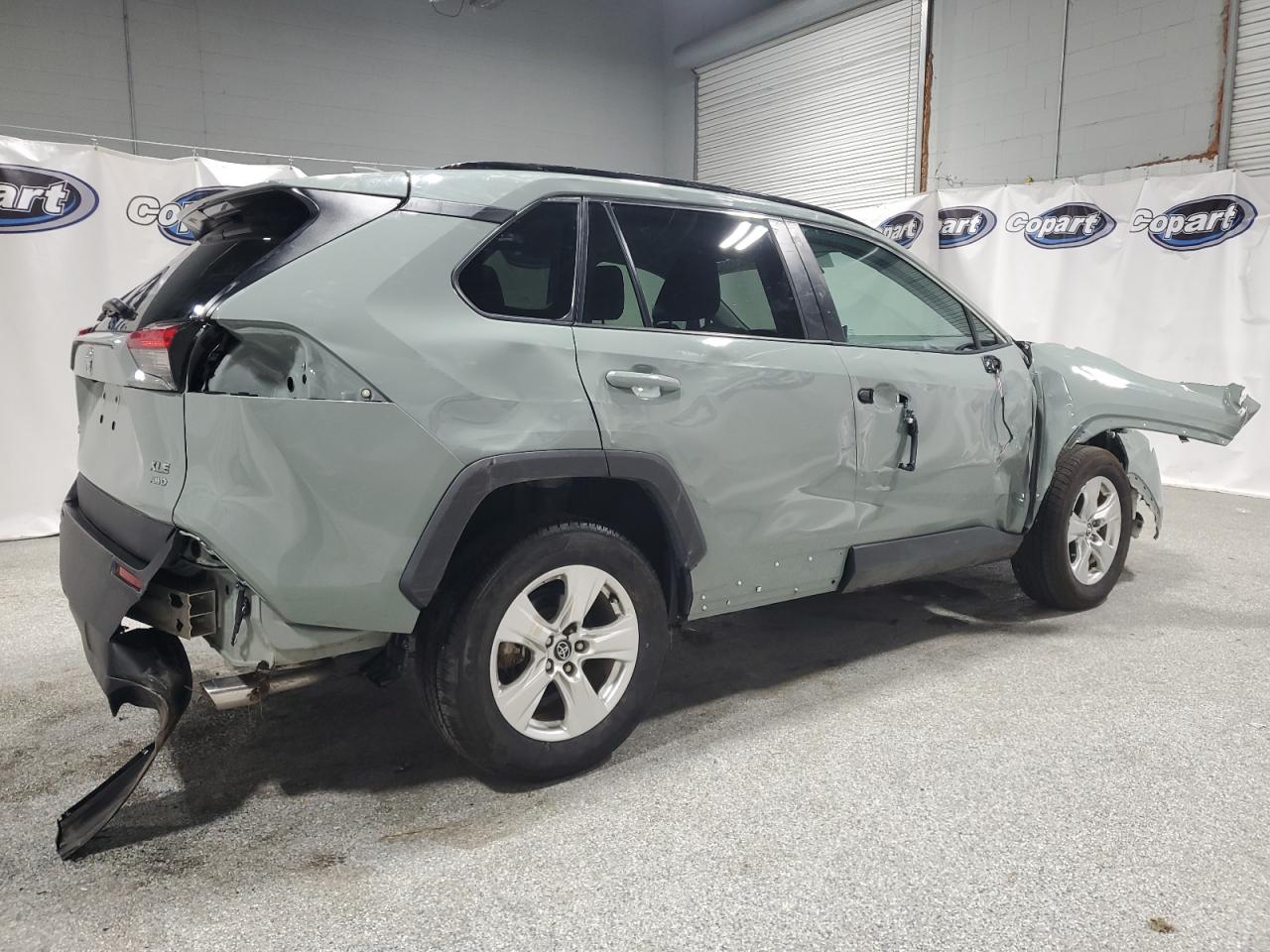 Lot #2907389010 2020 TOYOTA RAV4 XLE