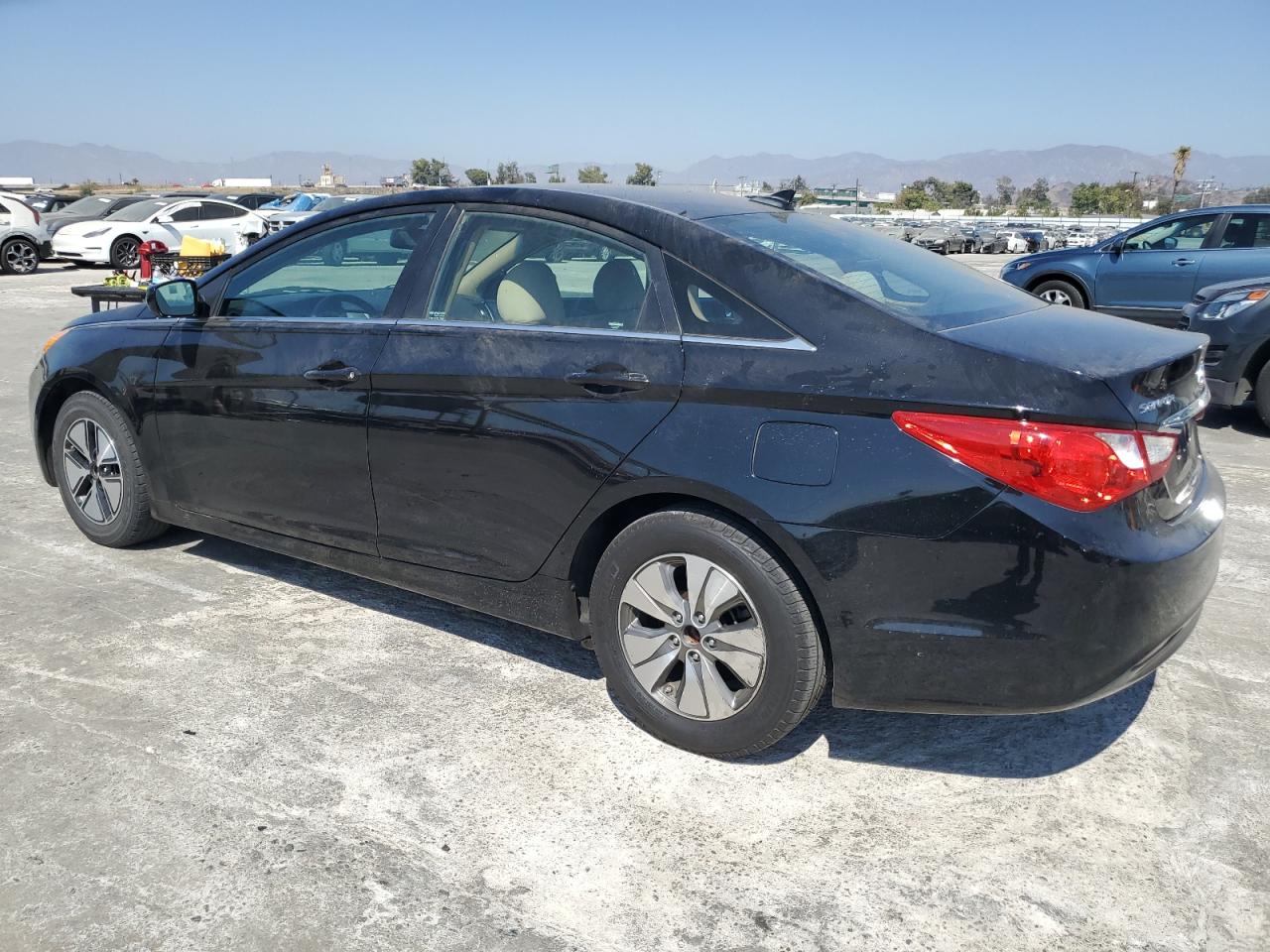 Lot #2857517383 2013 HYUNDAI SONATA GLS