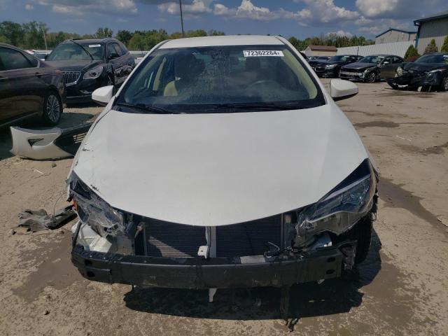 VIN 5YFBPRHE7JP764279 2018 Toyota Corolla, Le Eco no.5