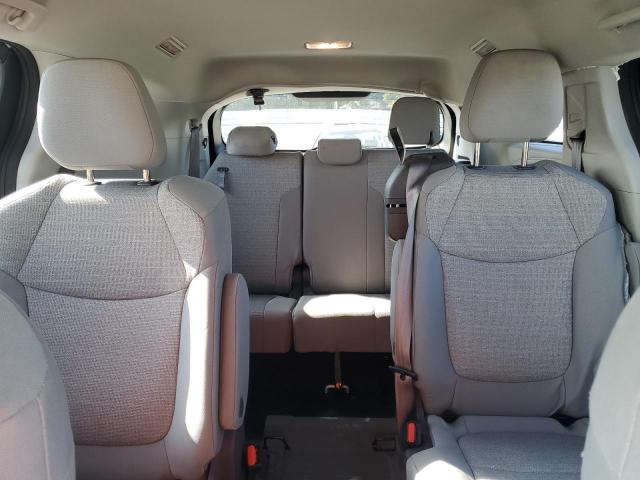 2021 TOYOTA SIENNA LE - 5TDKRKEC7MS056579
