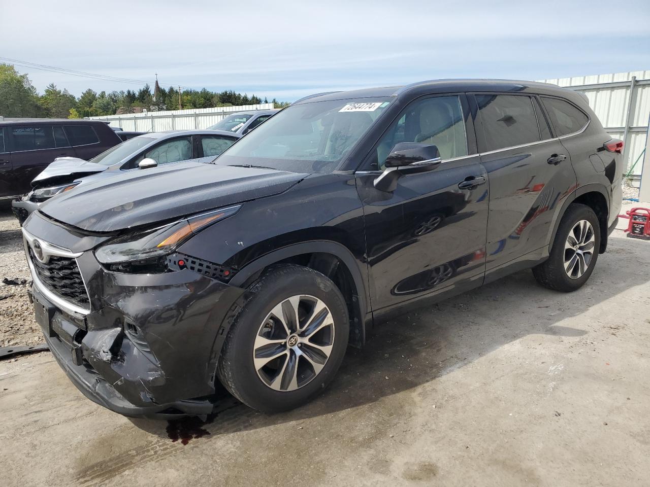 Lot #2977094087 2021 TOYOTA HIGHLANDER