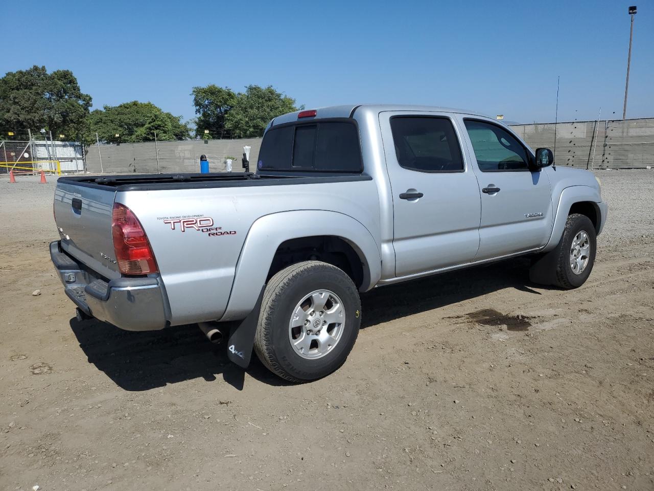 Lot #2991032201 2006 TOYOTA TACOMA DOU