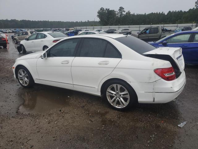 VIN WDDGF4HB8DG113966 2013 Mercedes-Benz C-Class, 250 no.2