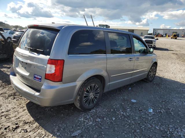 VIN 2C4RC1HG3ER132706 2014 Chrysler Town and Countr... no.3