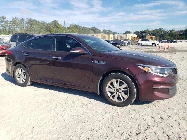 VIN 5XXGT4L30HG136481 2017 KIA Optima, LX no.4