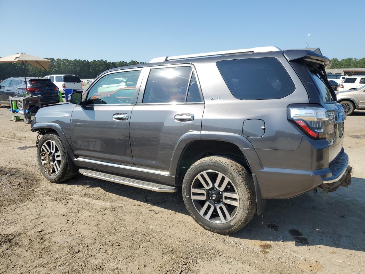 Lot #2869704092 2018 TOYOTA 4RUNNER SR