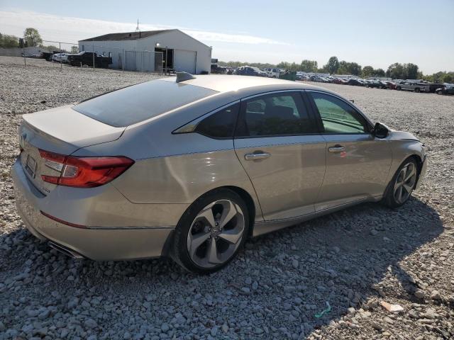 VIN 1HGCV1F90JA025732 2018 Honda Accord, Touring no.3