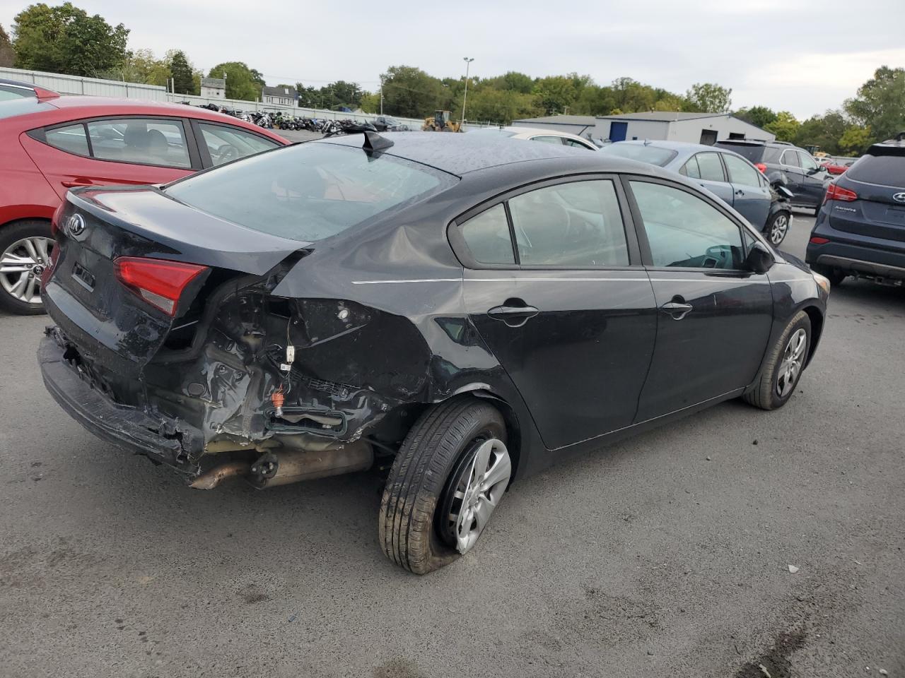 Lot #2902664197 2017 KIA FORTE LX