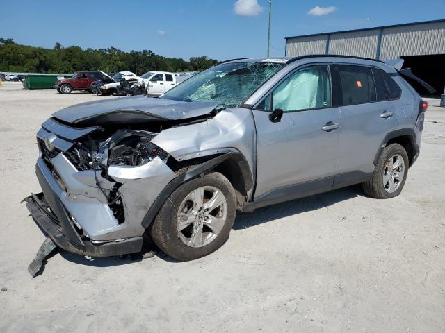 2021 TOYOTA RAV4 XLE #2945344476