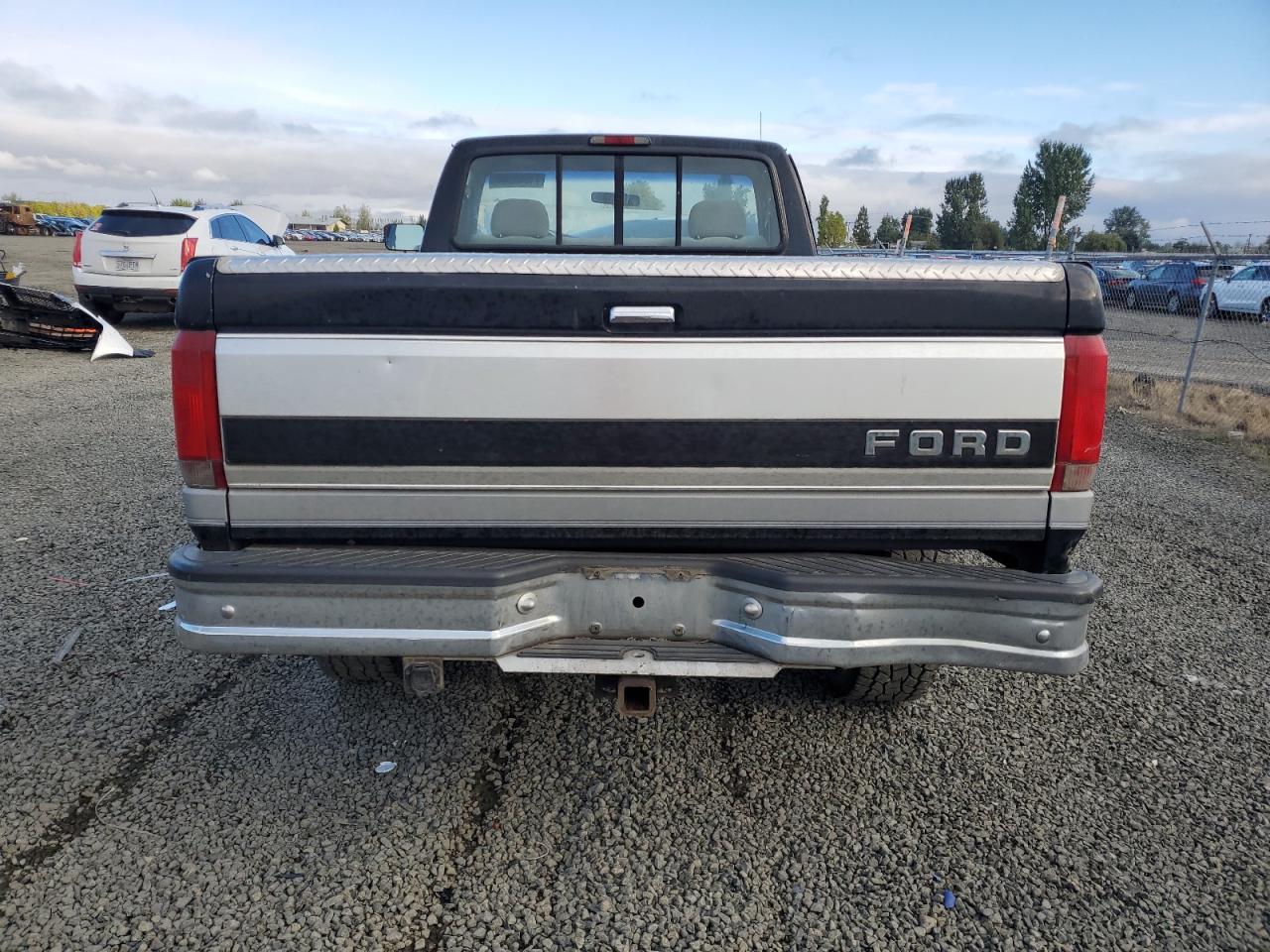 Lot #2910139536 1994 FORD F-250