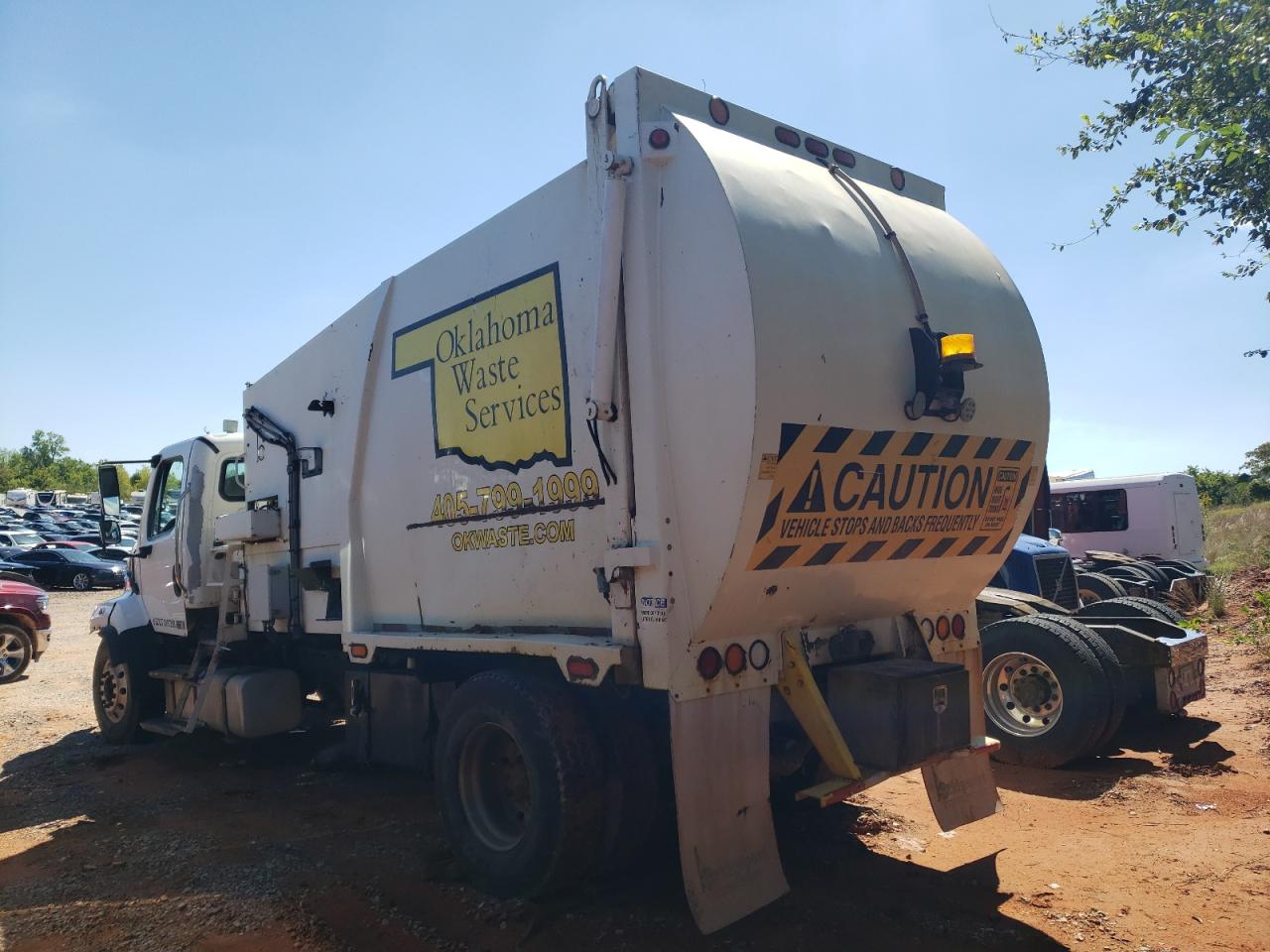 Lot #2893380633 2016 FREIGHTLINER 108SD