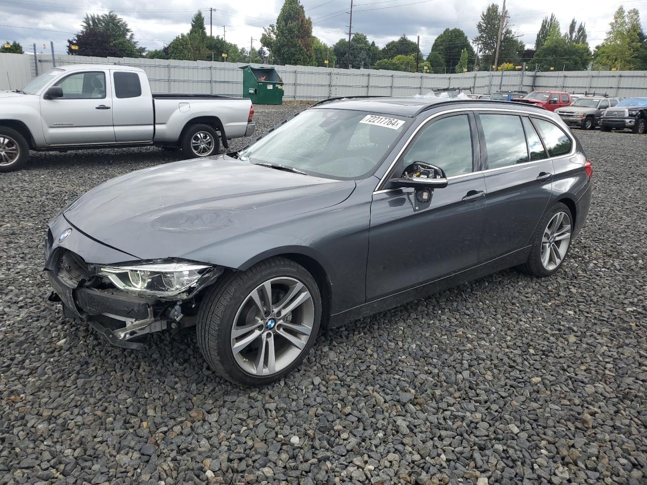 BMW 330i 2018 3-Series