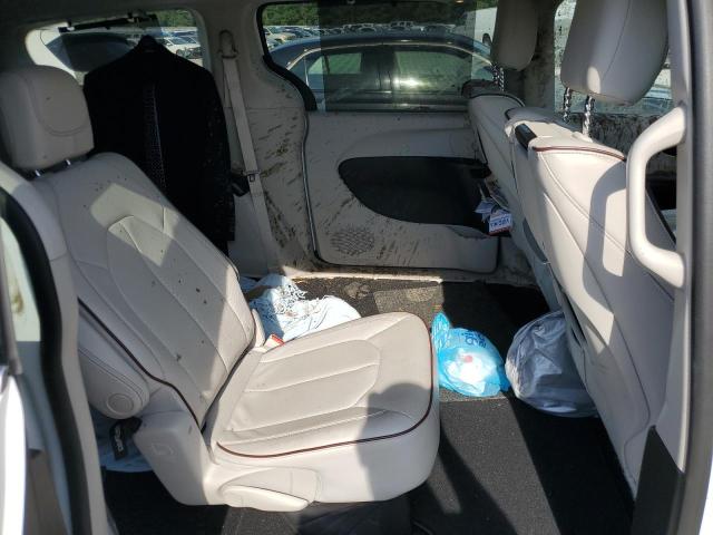 2018 CHRYSLER PACIFICA L - 2C4RC1GG2JR154868