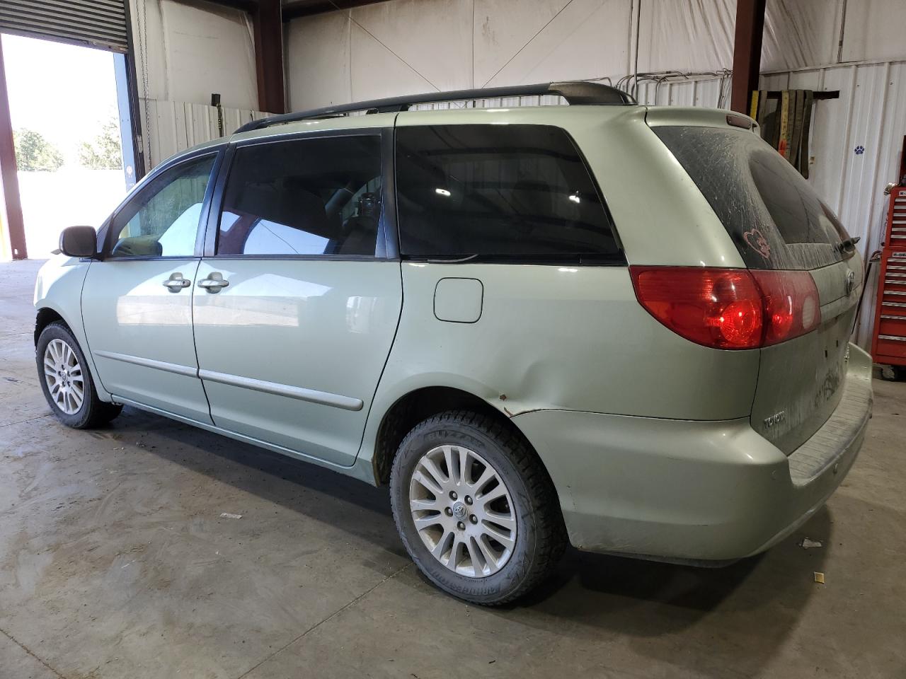 Lot #2943201398 2008 TOYOTA SIENNA LE