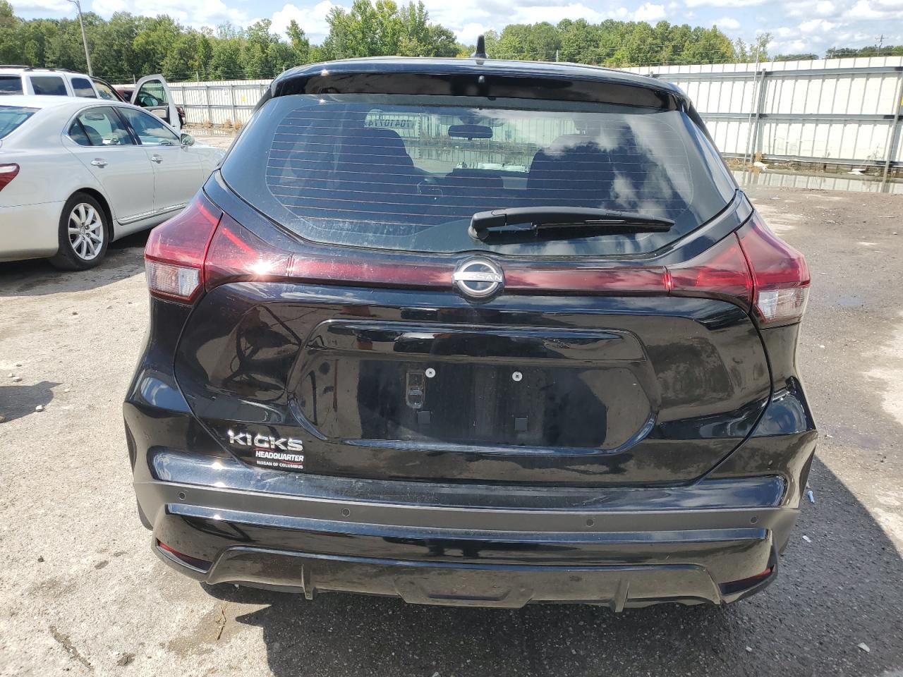 Lot #2926337431 2023 NISSAN KICKS S