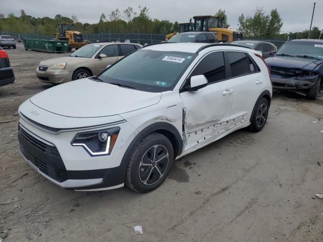 VIN KNDCS3LF2P5052381 2023 KIA Niro, EX no.1