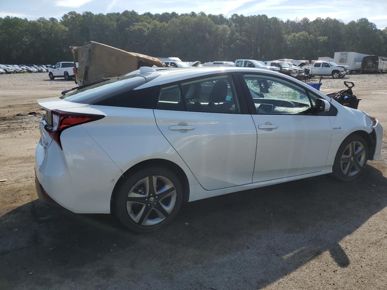 Lot #2905208459 2020 TOYOTA PRIUS L