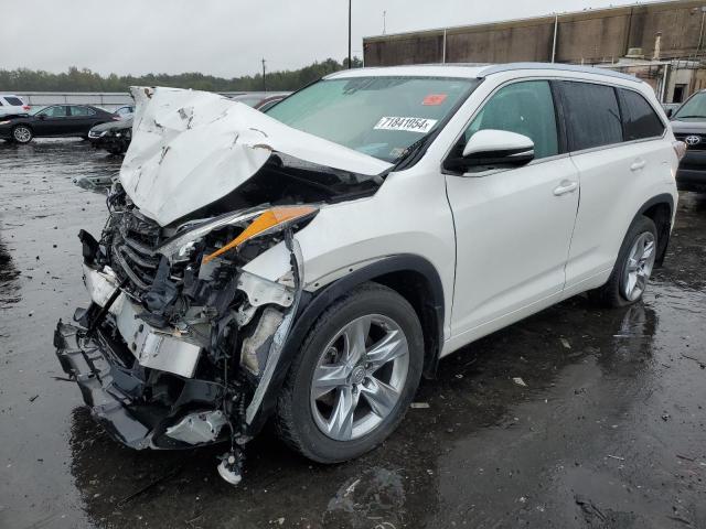 VIN 5TDDKRFH8FS156256 2015 Toyota Highlander, Limited no.1