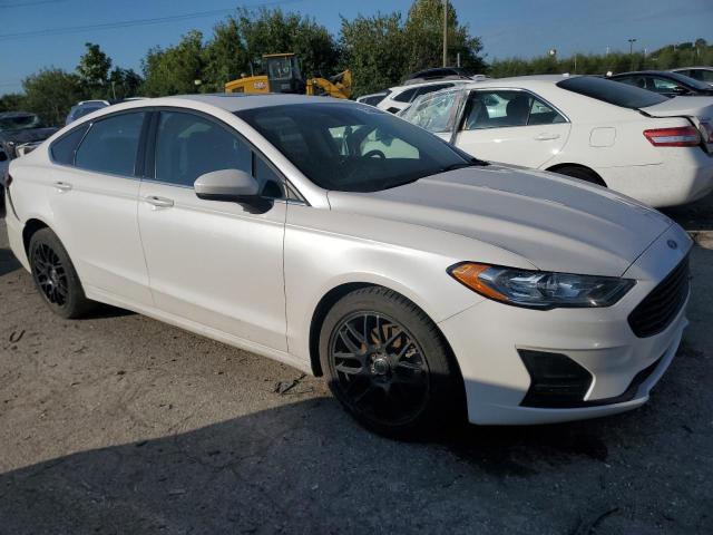 VIN 3FA6P0HD3LR260674 2020 Ford Fusion, SE no.4