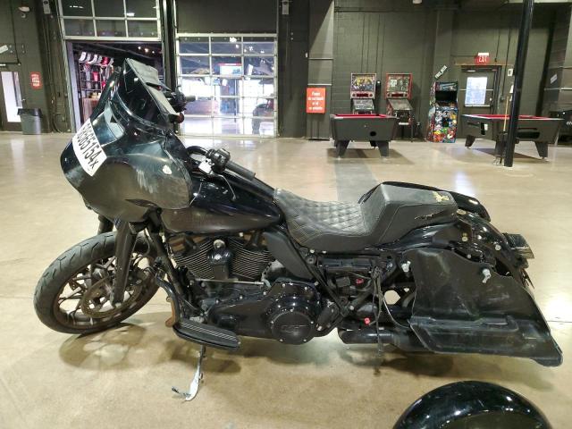 2022 HARLEY-DAVIDSON FLHXST - 1HD1ABL16NB670695