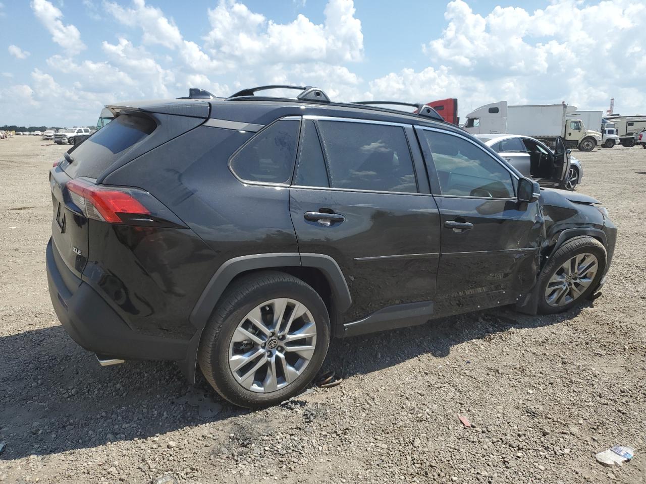 Lot #3026306433 2024 TOYOTA RAV4 XLE P