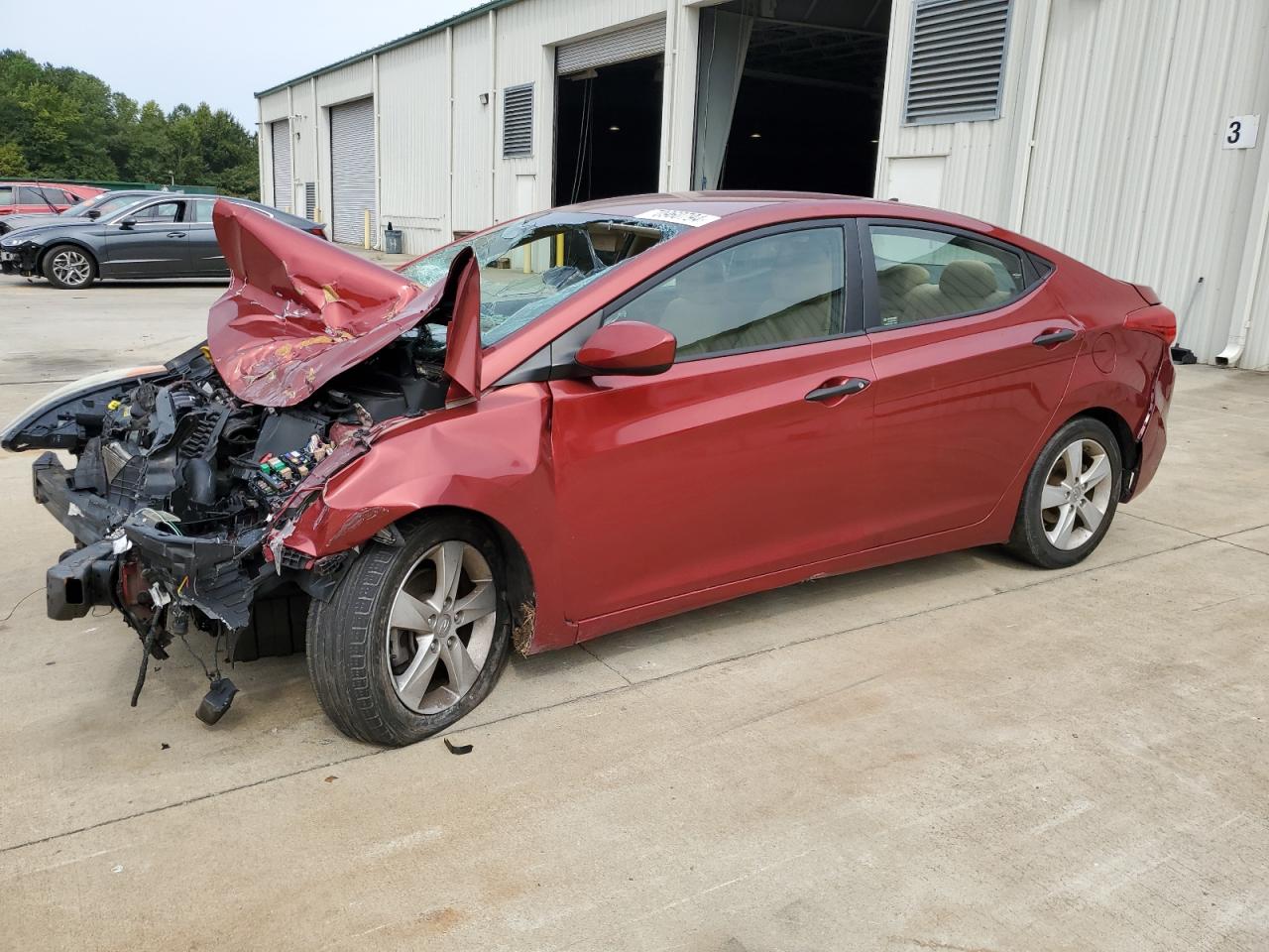 Lot #2909515333 2013 HYUNDAI ELANTRA GL