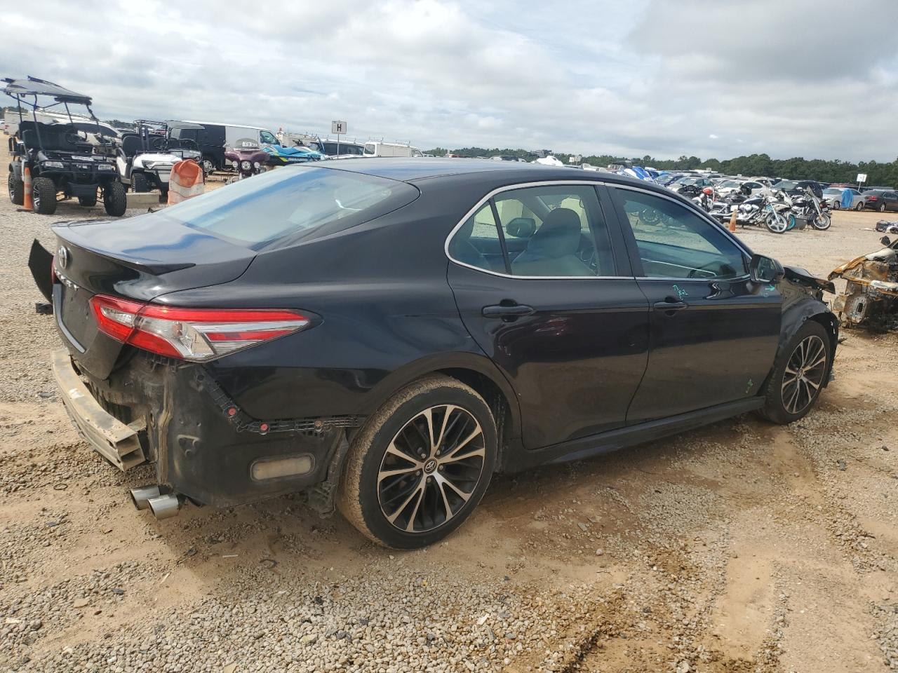 Lot #2828678138 2018 TOYOTA CAMRY L