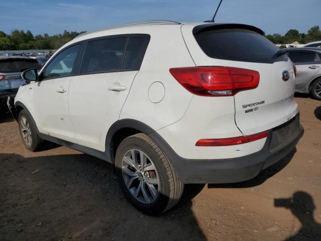 VIN KNDPBCAC5G7798824 2016 KIA Sportage, LX no.2