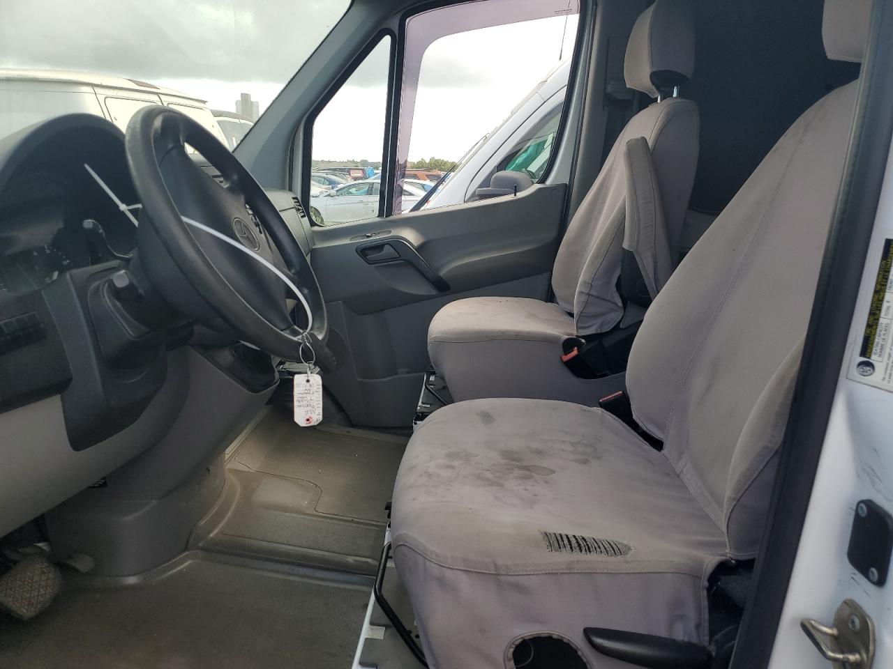 MERCEDES-BENZ SPRINTER 2500