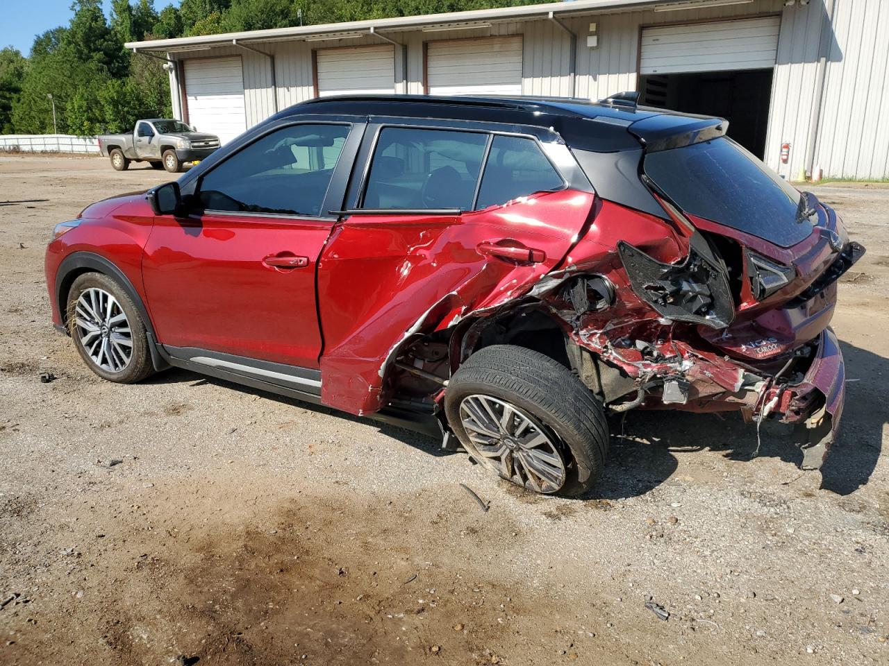 Lot #2874496292 2023 NISSAN KICKS SR