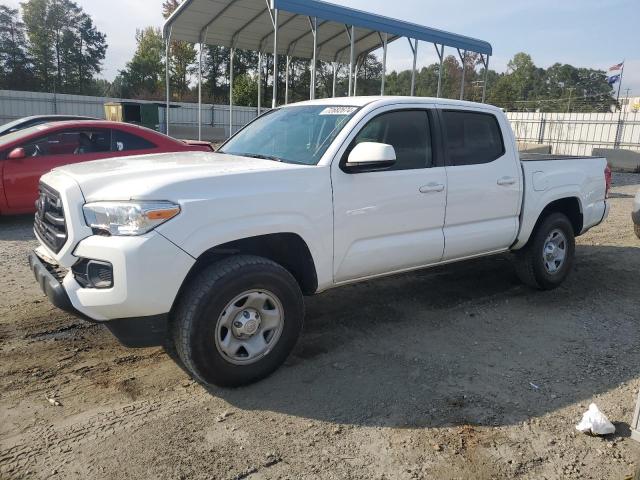 VIN 5TFAX5GN3KX140942 2019 Toyota Tacoma, Double Cab no.1