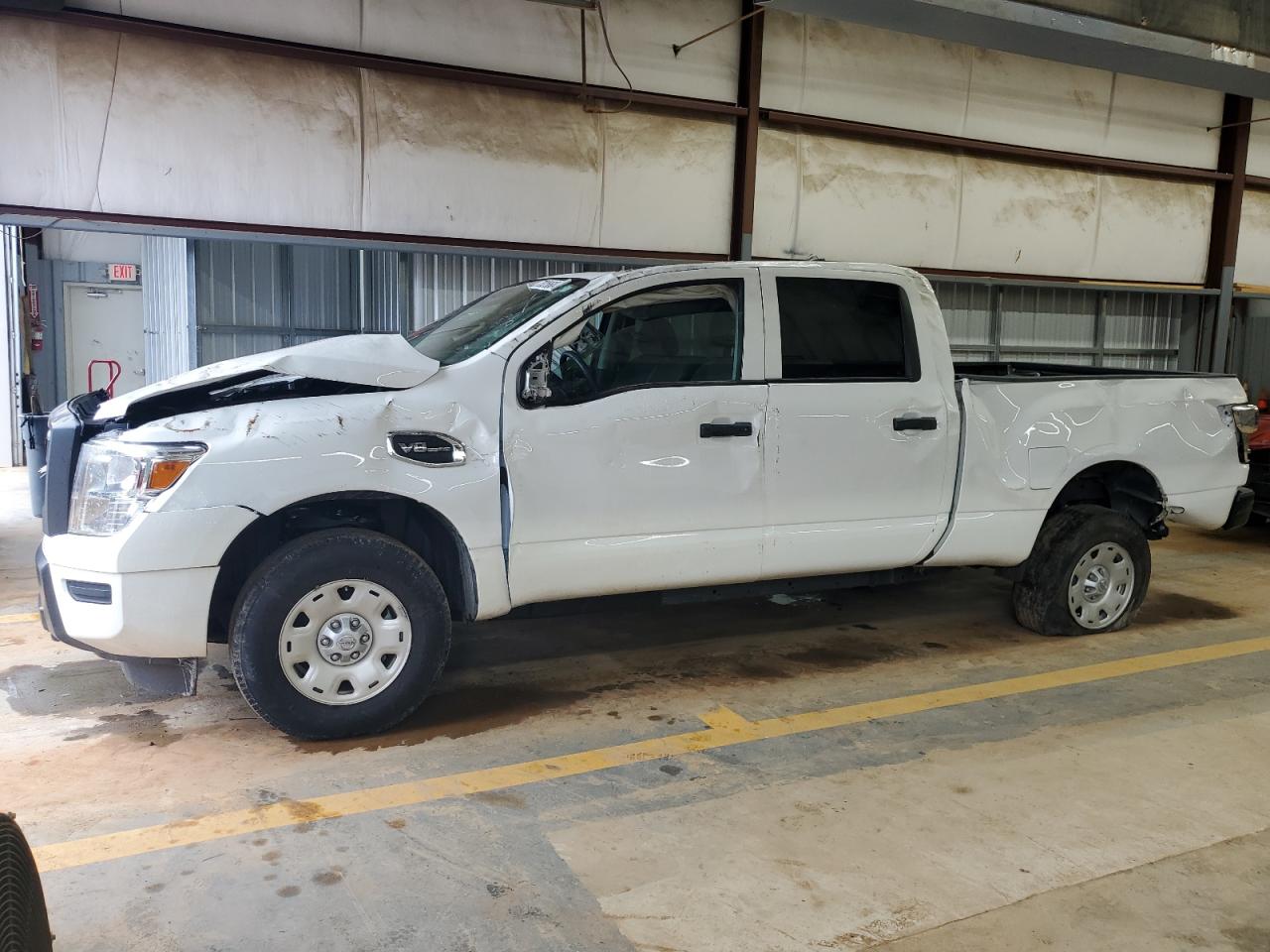 Lot #2942458141 2022 NISSAN TITAN XD S