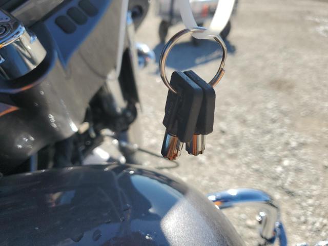 2014 HARLEY-DAVIDSON FLHX STREE - 1HD1KBM19EB627027
