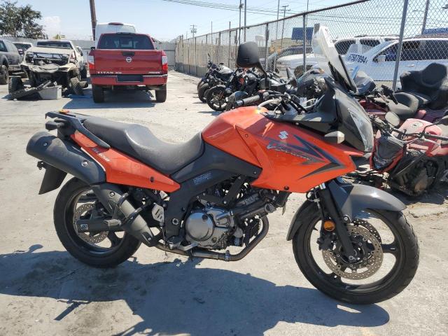 SUZUKI DL650 2009 red road/str gas JS1VP54A792101212 photo #1