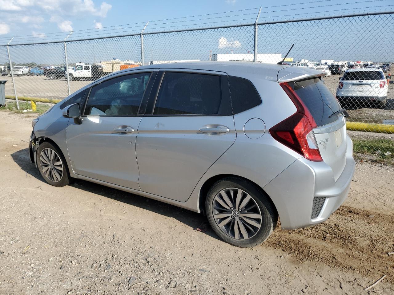 Lot #2909834034 2015 HONDA FIT EX