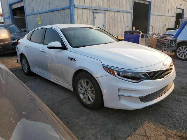 VIN 5XXGT4L37JG208895 2018 KIA Optima, LX no.4