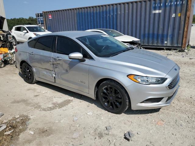 VIN 3FA6P0LU8HR382364 2017 Ford Fusion, Se Hybrid no.4