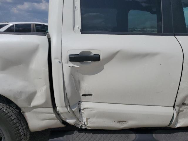 VIN 1N6AA1E68JN534241 2018 Nissan Titan, SV no.10