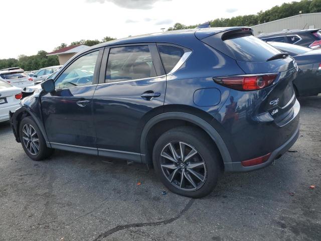 VIN JM3KFBCMXJ0358961 2018 Mazda CX-5, Touring no.2