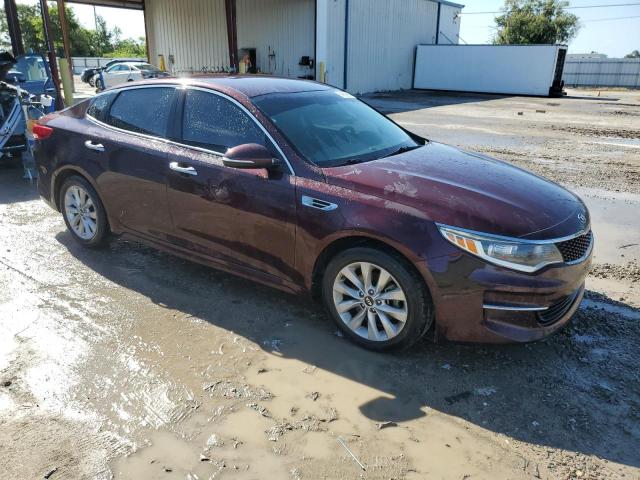 VIN 5XXGT4L39HG147382 2017 KIA Optima, LX no.4