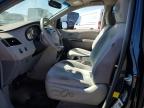 TOYOTA SIENNA LE photo